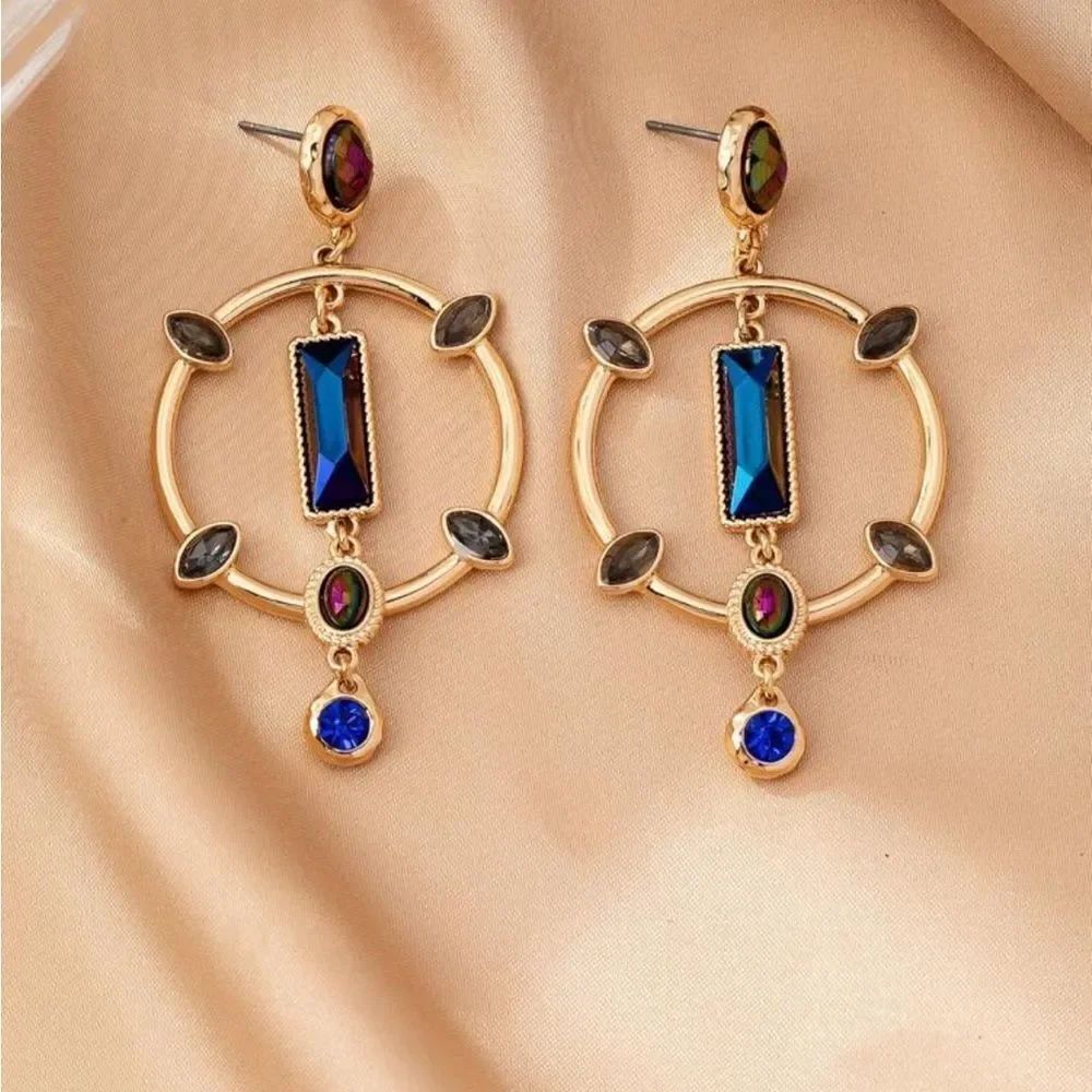 Statement Blue drop earring A1711